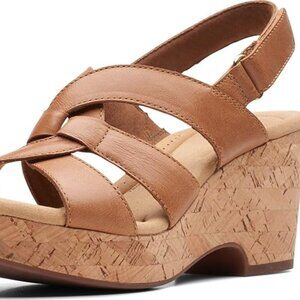 Clarks Giselle Beach Wedge Sandal, Tan Leather, 9 Medium